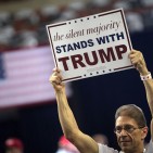 donald_trump_supporter_27761513565